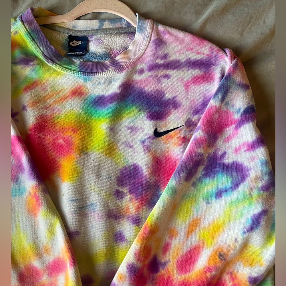 Nike Tie Dye Oversized Sweatshirt